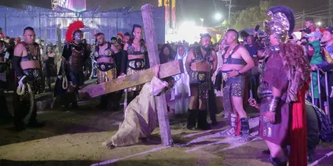 Semana Santa en Puebla: Se testigo de la emotiva representación de la Pasión de Cristo