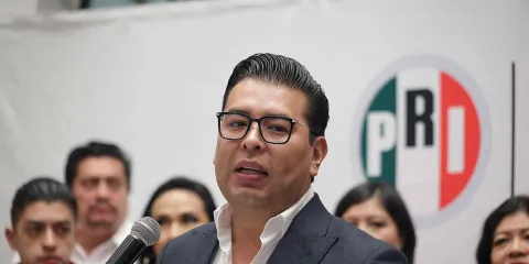 Juan de Dios Bravo desató la furia de Néstor Camarillo, lo corrió y pidió su renuncia