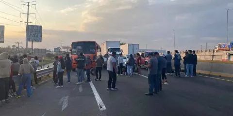 Tras bloqueo en México-Puebla, hallan a adolescentes desaparecidas de Coronango