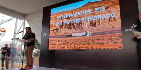 AMSA Internacional presenta innovadora imagen para transporte de carga