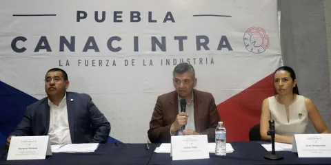 Canacintra apuesta por la innovación automotriz con reunión empresarial en Puebla