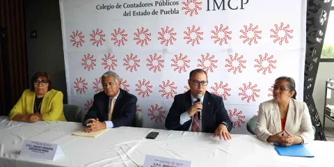 Contadores de Puebla urgen a empresas a prepararse para la jornada laboral de 40 horas