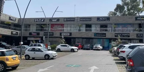 Comerciantes de Plaza Pabellón Las Torres denuncian extorsiones municipales