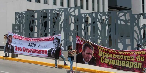 Cateos y protestas marcan jornada en el Congreso