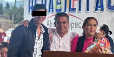 El edil de Ahuazotepec está prófugo; pero su hijo está detenido