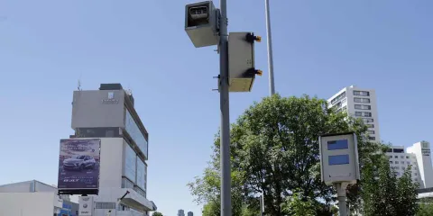 Autotraffic seguirá operando fotomultas en Puebla hasta 2027