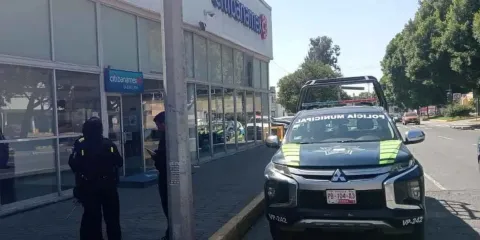 Proponen cárcel para empleados bancarios cómplices de robos en Puebla