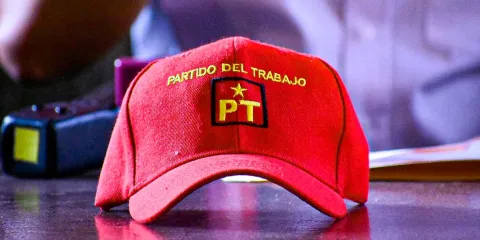 PT Puebla permitirá reelección a funcionarios con buen desempeño
