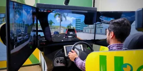 Puebla moderniza exámenes para licencia con simuladores: lo que viene