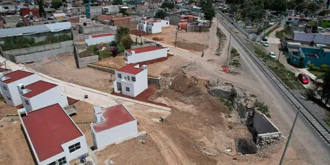 Avanza en Puebla padrón de viviendas Infonavit con problemas financieros