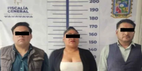 Detienen a delincuentes; vendían autos fantasma en redes sociales