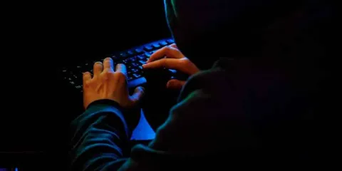 Ignoran al PRIAN en su petición para derogar artículo sobre CIBERASEDIO