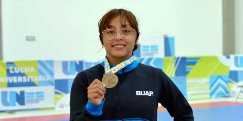 La lucha universitaria, kickboxing y levantamiento de pesas consiguen 27 preseas más para la BUAP