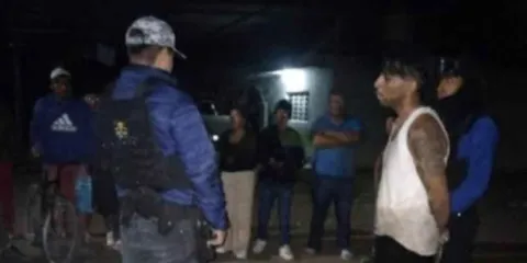 Vecinos de San Marcos Necoxtla frustran intento de robo y evitan linchamiento en Tehuacán
