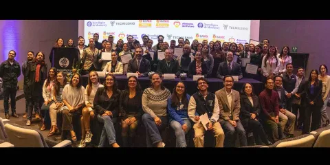 Concluyen 42 personas su formación en el programa “Empleo Digno” en Puebla