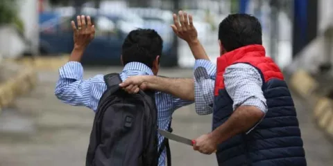 84% de poblanos se sienten inseguros: evitan salir de noche y llevar objetos de valor