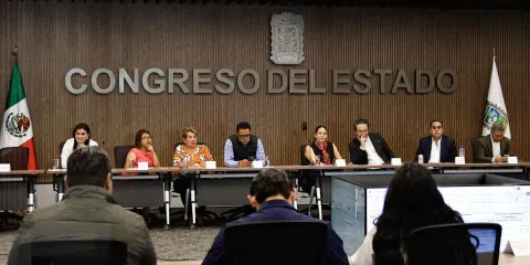 Morena y PAN confrontan posturas previo a aprobación del artículo 480 de ciberasedio en Puebla