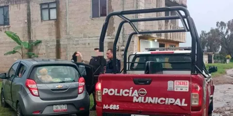 Frustran intento de asalto a familia de la CDMX en Moyotzingo