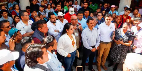 Tonantzin Fernández escucha a locatarios y garantiza Certeza jurídica en los espacios del Mercado Cosme del Razo