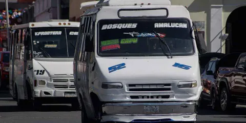 Transportistas en Puebla evitan revista vehicular