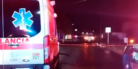 Ejecutan a motociclistas en El Verde y arrollan a mujer en Texmelucan 
