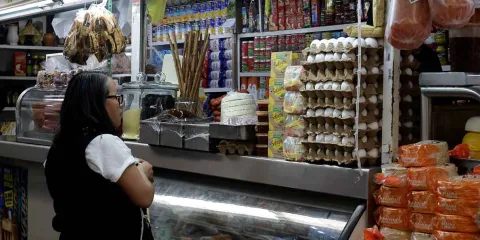 Puebla: ANPEC reporta alza en precios de la canasta básica