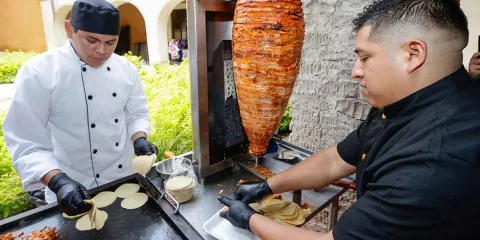 Feria Patronal y del Taco 2025 en San Nicolás Buenos Aires promete más de 10 toneladas de tacos al pastor