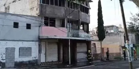 Incendio en maquiladora de Tehuacán deja millonarias pérdidas