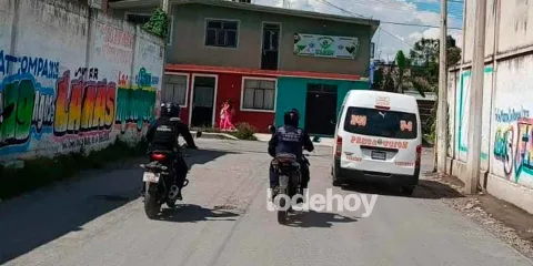 Vecinos de Texmelucan capturan a dos presuntos ladrones en San Buenaventura Tecaltzingo