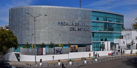 Renuncian a la Fiscalía cuatro agentes tras detención de comandante relacionado con “El Patuleco”