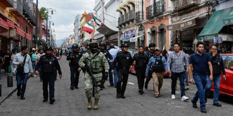 13 lesionados en el Centro Histórico por riña entre ambulantes al disputar espacios 