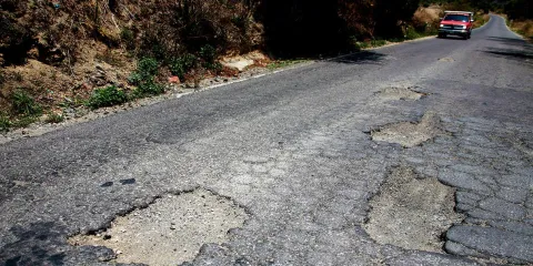 Se anuncia gran rescate de carreteras poblanas; “el abandono es brutal”: Armenta