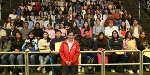 Supervisa Rectora Lilia Cedillo segunda jornada de inscripción para nivel superior