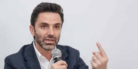 Abdala retó a la oposición a comprobar mal uso de programas del Bienestar