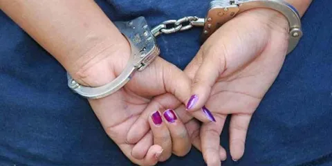 Policía detenida en Puebla, era integrante de banda de asaltantes 