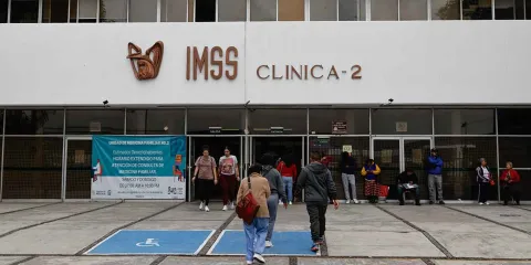 Aumentan carencias sociales y acceso a la salud en Puebla