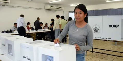 Comisión Electoral de la BUAP presenta informe tras elecciones
