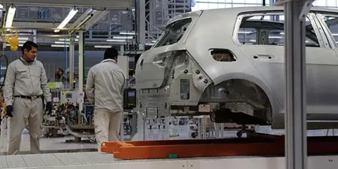 En crisis 17 proveedoras por raquítico aumento a Volkswagen