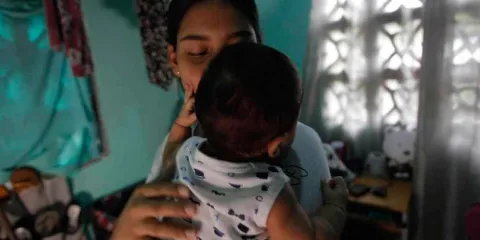 Menores teniendo bebés; Puebla supera la media nacional