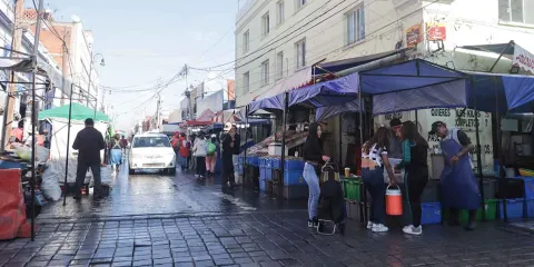 Fuerza 2000 exige reforzar seguridad en el Mercado 5 de Mayo en Puebla