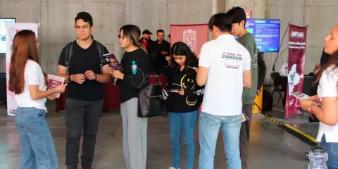 Participa Gobierno de la Ciudad en la quinta Feria de Prácticas Profesionales, Servicio Social y Bolsa de Trabajo de la UVP