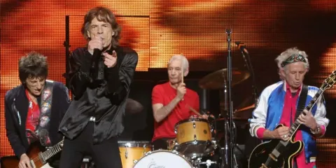 The Rolling Stones, espectacular festejo por 50 años de “Black and Blue”
