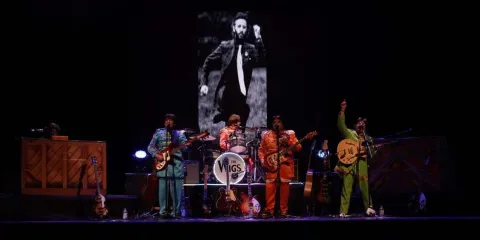 The Wigs rinde tributo a Help de The Beatles