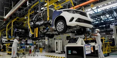 Producción automotriz en Puebla cae 13.9% entre enero y agosto de 2025