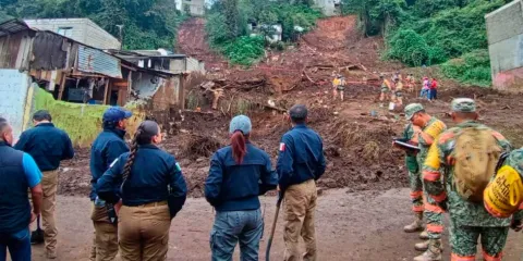 Buscan a siete desaparecidos en Huauchinango, Naupan y Tetela