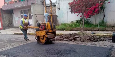Campaña Capitalina Bacheando Puebla: mantenimiento vial 24/7