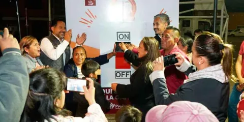 Entrega Pepe Chedraui modernización de luminarias en beneficio de habitantes de la Resurrección