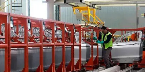 Golpe económico a Puebla: aranceles de EU hunden la inversión extranjera