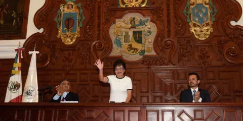 Lilia Cedillo se compromete a garantizar la paz en la BUAP 