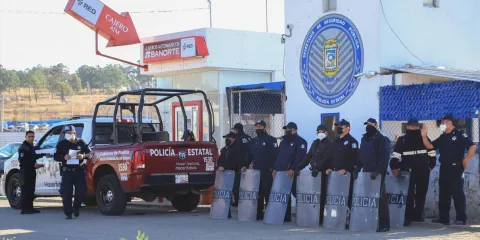 Presos siguen operando desde Ceresos de Puebla; preparan traslados